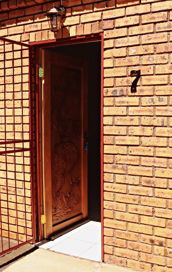 My Guesthouse คิมเบอร์ลีย์ ภายนอก รูปภาพ